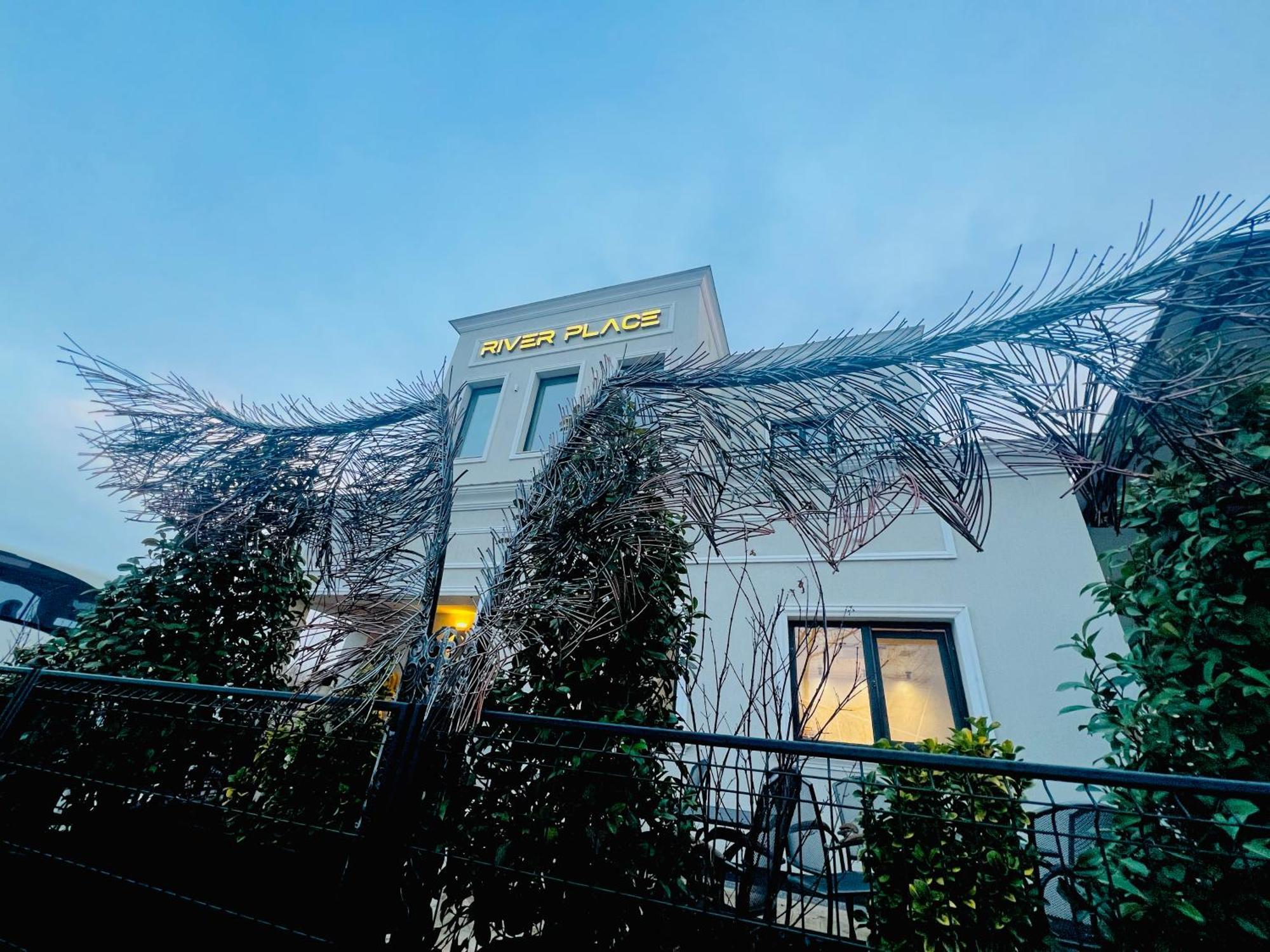 River Place Pitesti Exterior photo